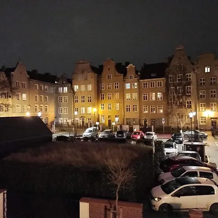 Comfy - Old Town Center