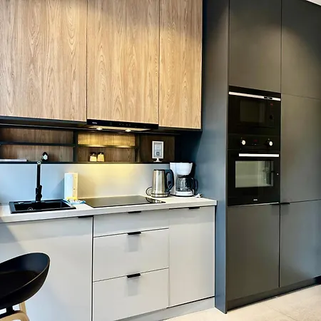 Apartment Comfy - Old Town Center *