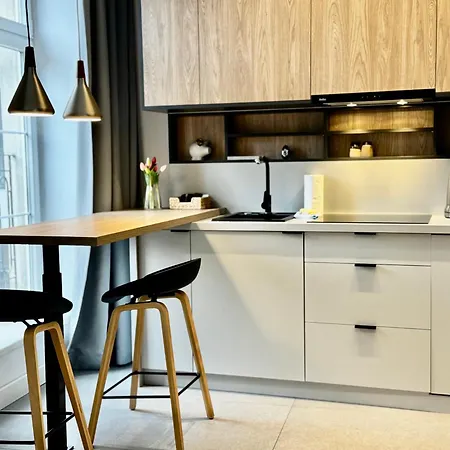 Apartment Comfy - Old Town Center