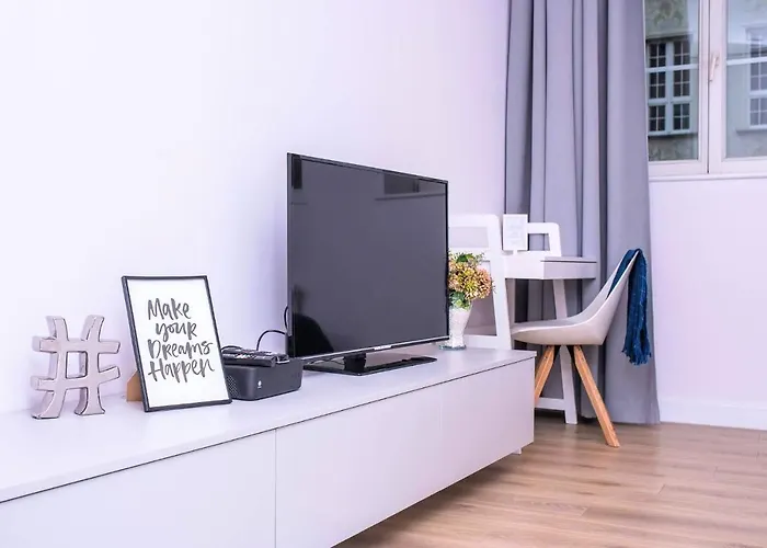 Comfy - Old Town Center Apartamento *